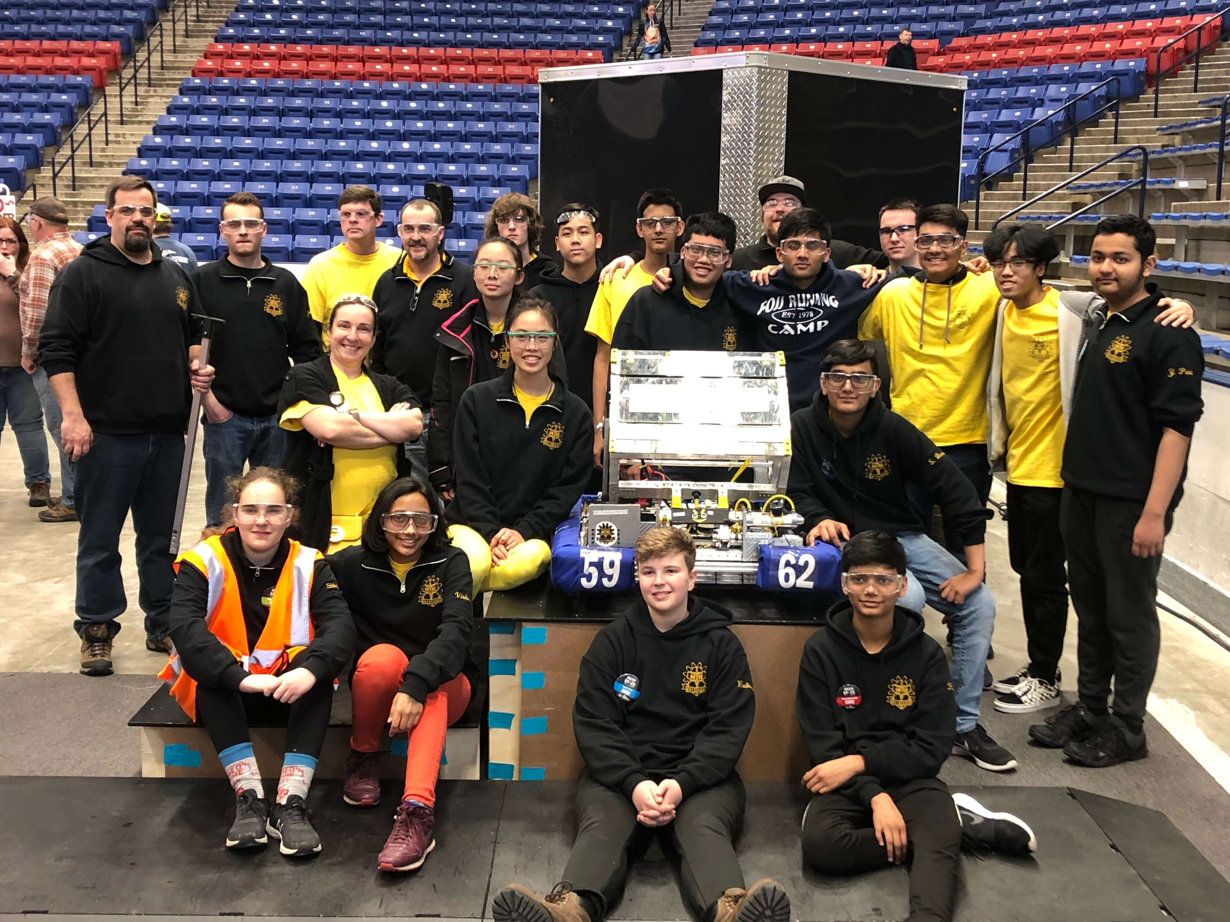 Group photo of Team 5962 at UNH District Event 2019